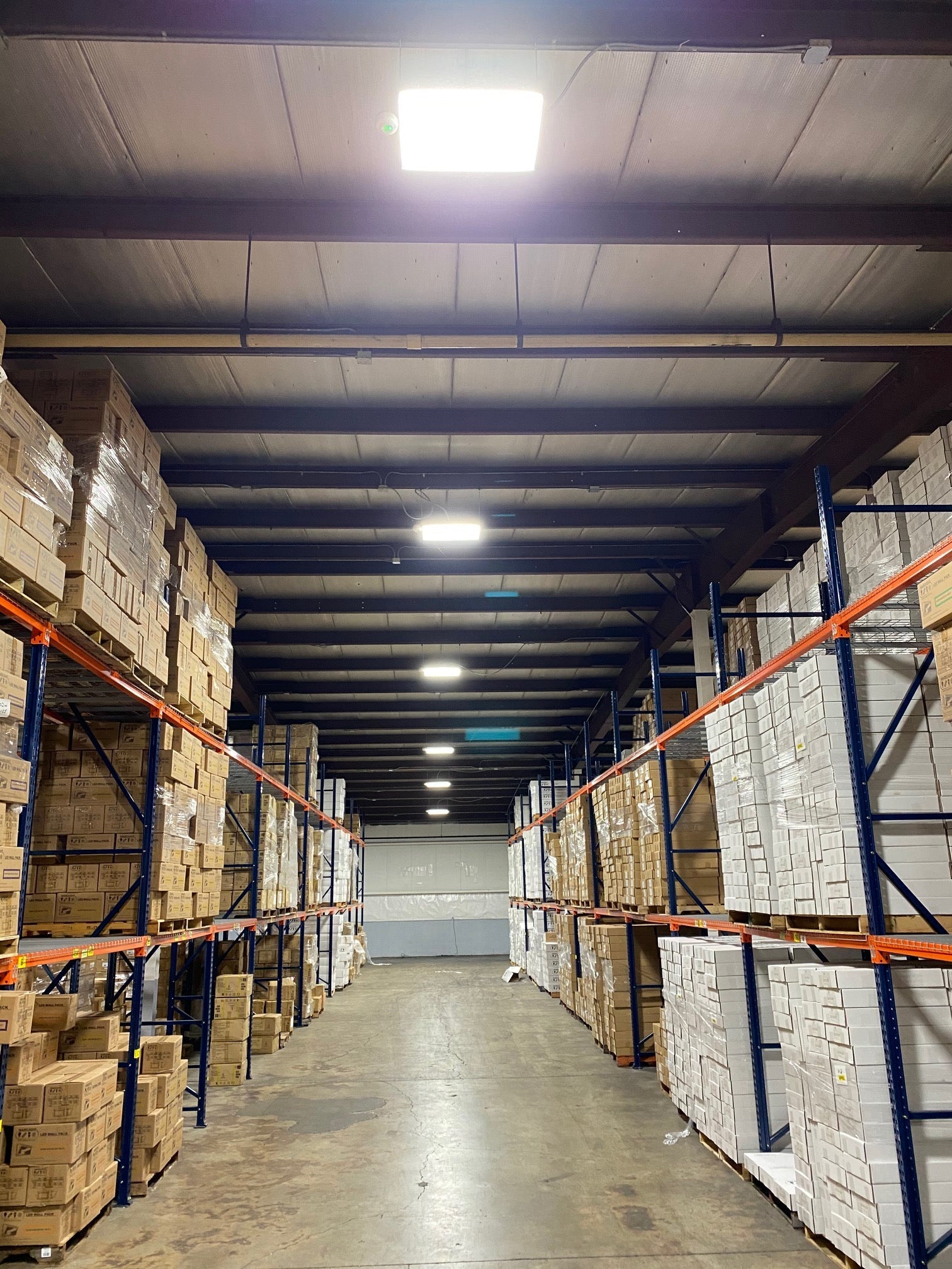 Condor G3 Premium 2FT LED High Bay 155 Watt, 21080 Lumens, 5000K, Comparable to 4 Lamp T5HO, 6 Lamp T8 or 320-400 Watt Fixture, 120-277v