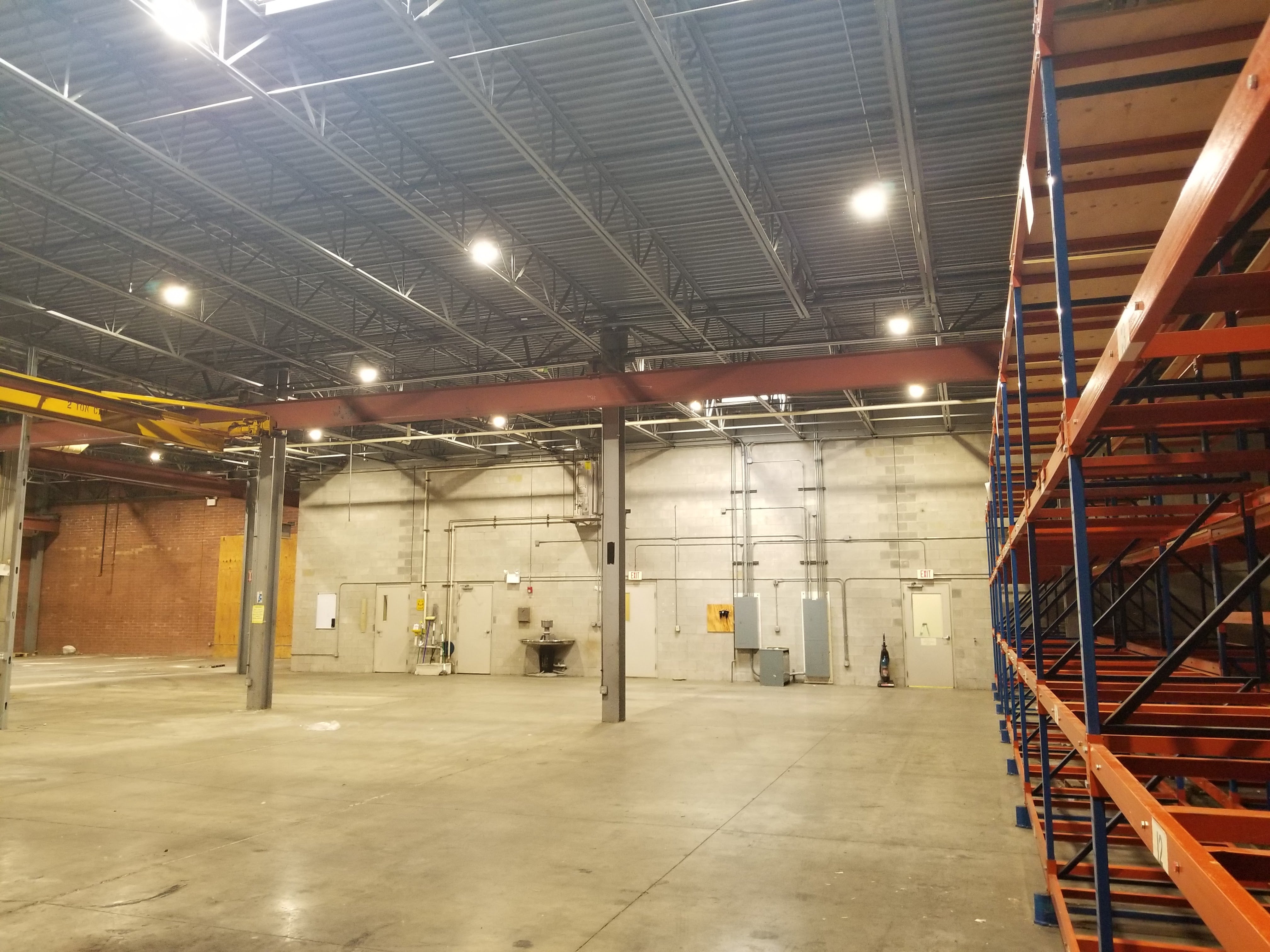 Aries 100W LED UFO High Bay Light – 15,000 Lumens, 4000K, White Finish – Energy-Efficient Industrial Lighting