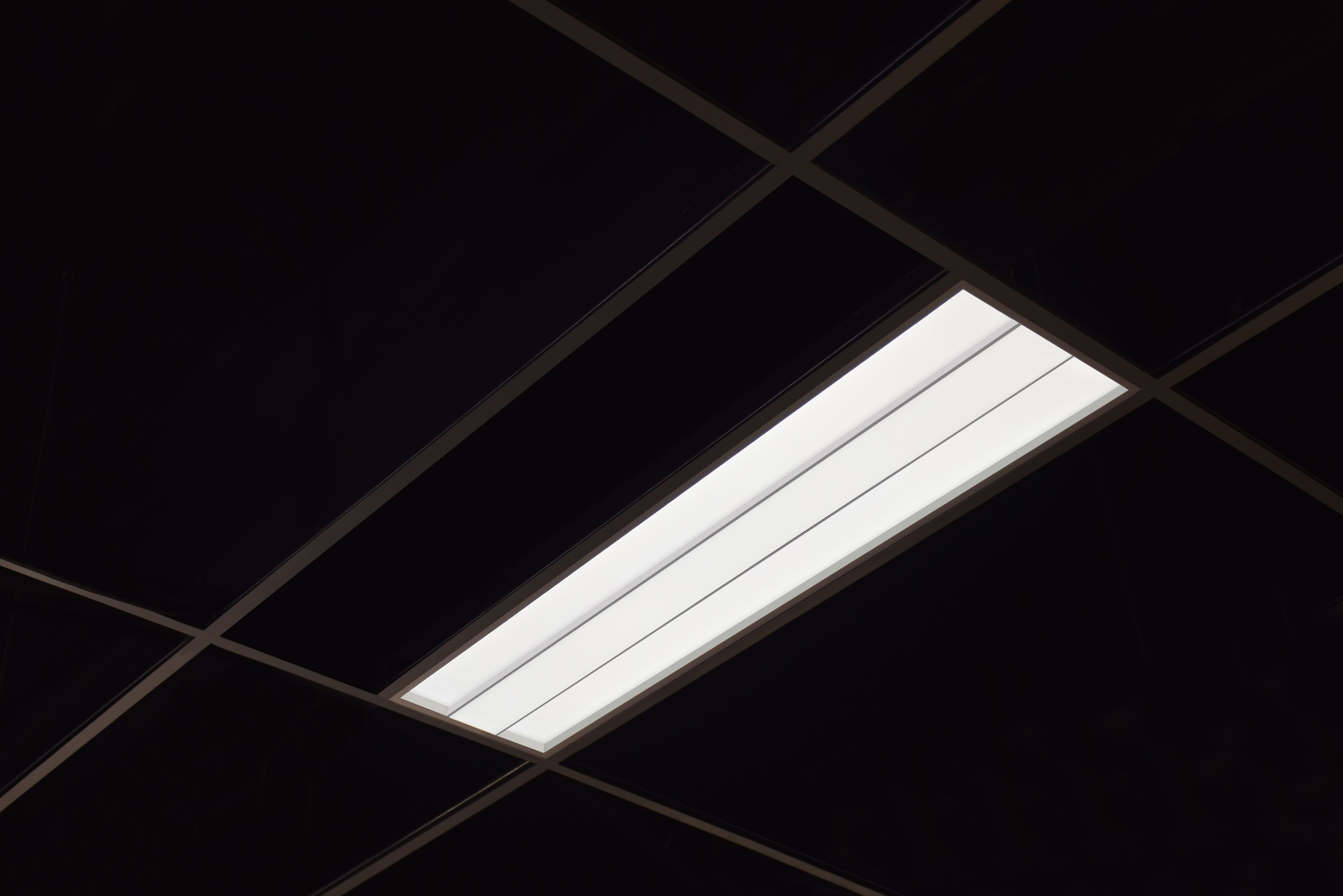 1x4 Back-Lit LED Troffer, 3850 Lumen Max, Wattage and CCT Selectable, Emergency Backup, 120-277V